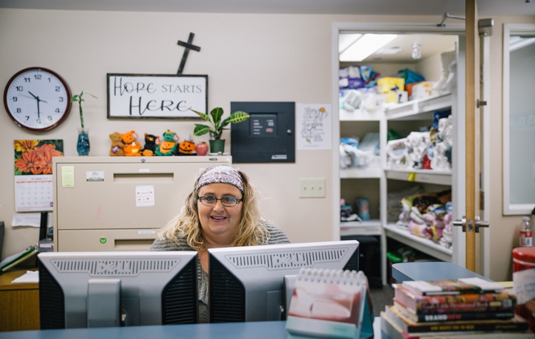 Kimmi (Halbrook) Lane arrived at the UGM Crisis Shelter nine years ago as a guest. Little did she know it was the beginning of a journey that would lead her to help homeless women here at UGM.